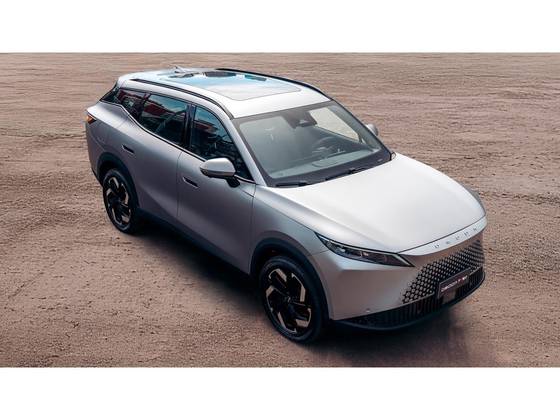 OMODA 7 1.5 TGDI PHEV LUXURY DHT OMODA 7 1.5 TGDI PHEV LUXURY DHT